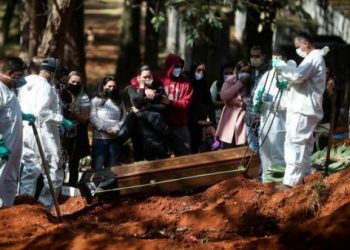 করোনা: আমেরিকার চেয়ে একদিনে বেশি মৃত্যু ব্রাজিলে