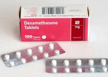 করোনার ওষুধ হিসেবে ডেক্সামেথাসোন যুক্তরাজ্যে প্রয়োগে সফলতা!