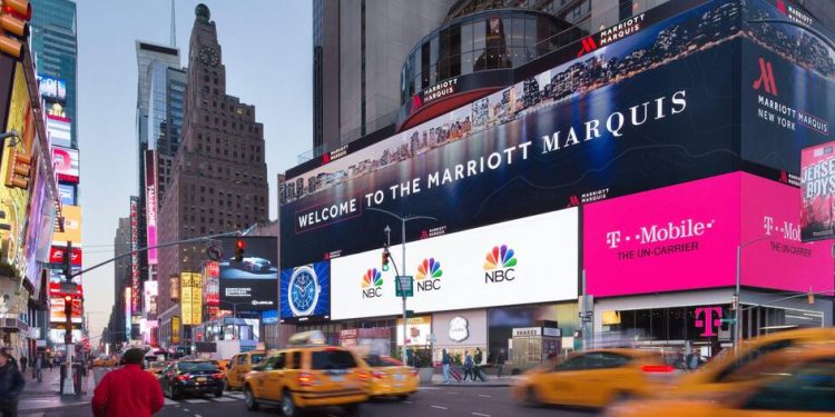 নিউইর্য়কে কাজে ফিরেছ ৪ লাখ লোক, পরিস্থিতি স্বাভাবিক বলছেন মেয়র