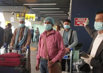 বিশেষ ফ্লাইটে ইতালি আসা বাংলাদেশি যাত্রীর শরীরে করোনা শনাক্ত