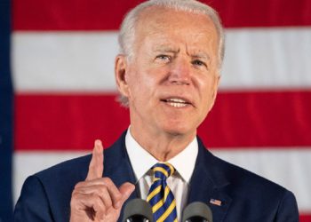 ১ কোটির বেশি অবৈধ অভিবাসীকে বৈধ করার ঘোষণা দিয়েছেন জো – বাইডেন