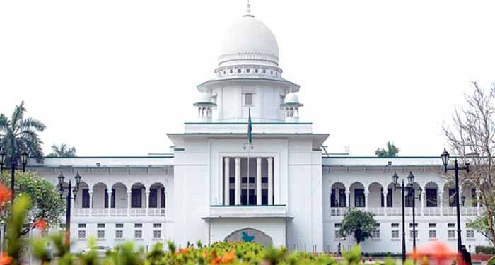 সুইস ব্যাংকে কত জন বাংলাদেশীর টাকা পড়ে আছে তার  তালিকা চেয়েছেন হাইকোর্ট