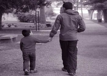 বিশ্ব বাবা দিবস আজ