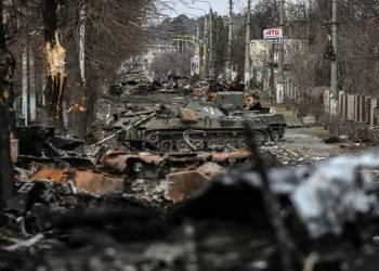 দোনেৎস্ক অঞ্চল থেকে সরে যাওয়ার ঘোষণা জেলেনেস্কির