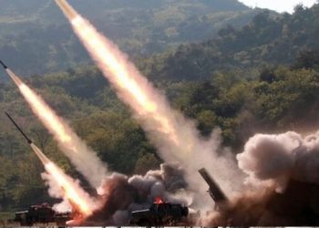 এবার পাল্টা ক্ষেপণাস্ত্র ছুড়লো দ. কোরিয়া ও যুক্তরাষ্ট্র