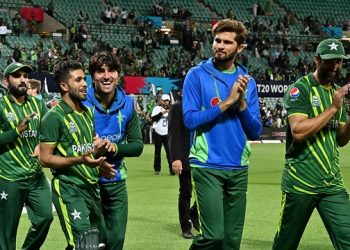 নিউজিল্যান্ডকে হারিয়ে বিশ্বকাপ ফাইনালে পাকিস্তান