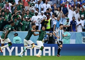 হার দিয়ে বিশ্বকাপ শুরু আর্জেন্টিনার