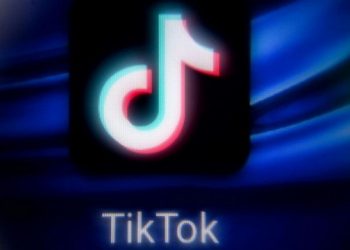 এবার কানাডা সরকারি ডিভাইসে টিকটক নিষিদ্ধ করল