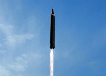 ব্যালেস্টিক ক্ষেপণাস্ত্র ছুড়ল উত্তর কোরিয়া