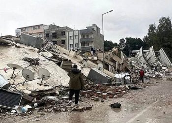 তুরস্কে ভূমিকম্প: উদ্ধার তৎপরতা থামালেও মরদেহের খোঁজ চলছে