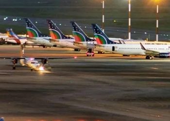 প্রতি রাতে ৫ ঘণ্টা বন্ধ থাকবে ঢাকার ফ্লাইট চলাচল