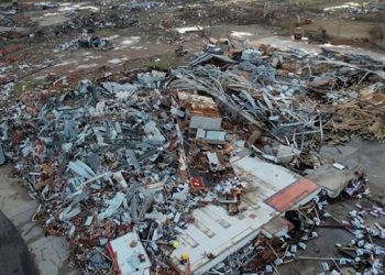 যুক্তরাষ্ট্রে টর্নেডোতে নিহত বেড়ে ২৬, মিসিসিপিতে জরুরি অবস্থা