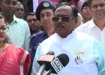 কার্ডের মাধ্যমে ওএমএস বিতরণ শুরু হবে : খাদ্যমন্ত্রী