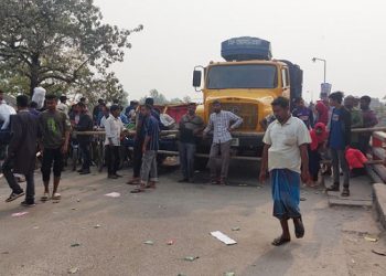 সালানা জলসাকে কেন্দ্র করে উত্তপ্ত পঞ্চগড়