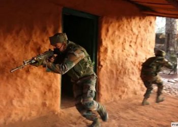 পাঞ্জাব প্রদেশের সেনা ঘাঁটিতে গোলাগুলি, নিহত ৪