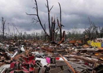 যুক্তরাষ্ট্রের আরকানসাসে শক্তিশালী টর্নেডো, নিহত ২