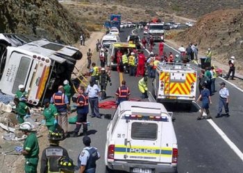 জাম্বিয়ায় গির্জাগামীদের বাস দুর্ঘটনা, নিহত ২৪