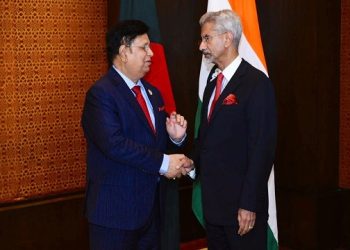 দ্বিপক্ষীয় সম্পর্কে মোমেন–জয়শঙ্করের সন্তোষ