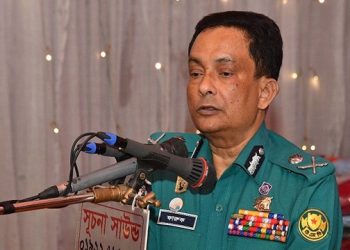 এক কেন্দ্রে দ্বিতীয় বার যাওয়ায় হিরো আলমকে নিরাপত্তা দেওয়া যায়নি